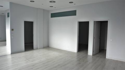 LOJA em S. Mamede Infesta VENDA