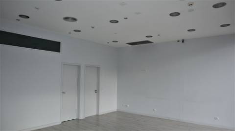 LOJA em S. Mamede Infesta VENDA