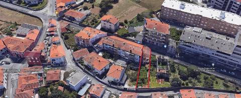 Moradia com Terreno - Ao H. S. João (S. Mamede de Infesta)