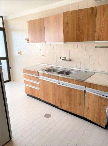 T2+1 c/ garagem e varanda - Monte dos Burgos