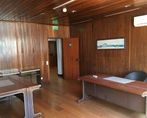 Escritório c/ 225m² - Maia (Aeroporto)