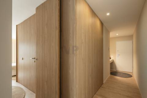 T3 NOVO c/ varanda (17m²) - Carvalhido / Ramalde - Imóvel Premium!