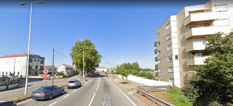 Moradia na Circunvalação, a 650m do Hospital de S. João e IPO