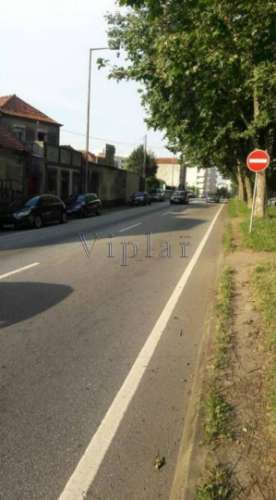 Moradia na Circunvalação, a 650m do Hospital de S. João e IPO