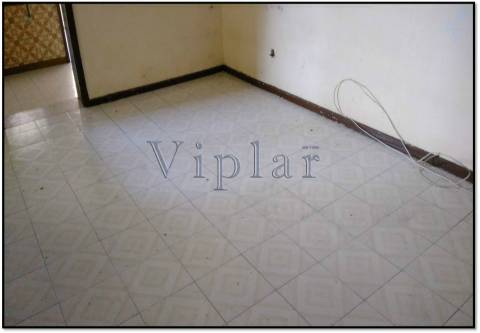 Moradia na Circunvalação, a 650m do Hospital de S. João e IPO