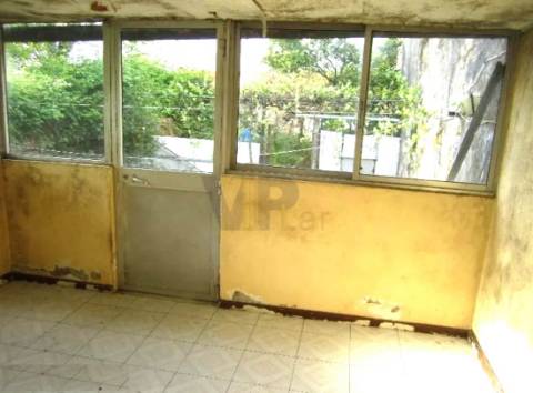 Moradia na Circunvalação, a 650m do Hospital de S. João e IPO