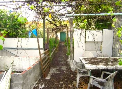 Moradia na Circunvalação, a 650m do Hospital de S. João e IPO