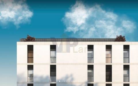 T3 Novo c/ varanda - Porto (Paranhos)