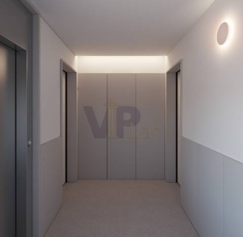 T3 Novo c/ varanda - Porto (Paranhos)