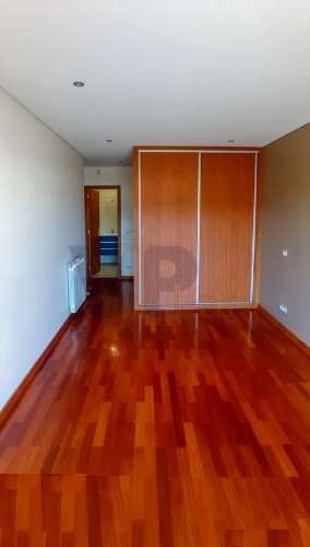 Moradia T4 c/ Piscina, Churrasqueira e Jardim - Maia