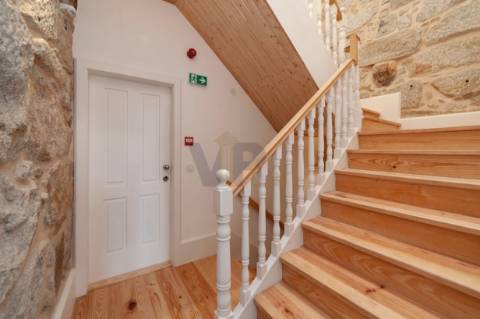 Prédio na Baixa do Porto