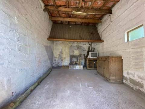 Moradia com Quinta T5 triplex - Roriz (Santo Tirso)