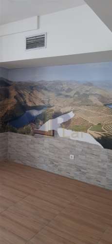 Loja - Baguim do Monte (Igreja) - Rio Tinto