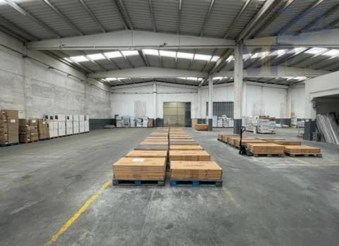 Armazém  Venda em Alfena,Valongo