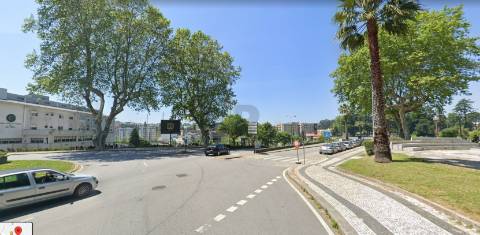 2 Moradias c/ Terreno - Ao centro de Rio Tinto