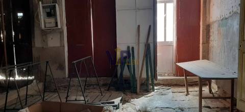 2 Moradias c/ Terreno - Ao centro de Rio Tinto