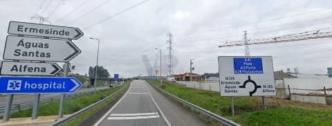 Terreno p/ construção de Armazém / Indústria na Zona Industrial de Alfena