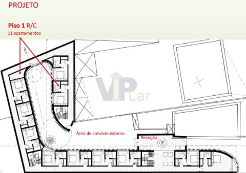 Edifício com Moradia + Ilha Ilha c/ 7 casas para recuperar no Amial