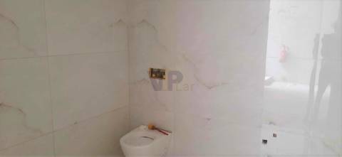 Loja c/ 204m² ao Centro de Rio Tinto (Metro)