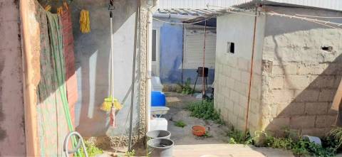 Moradia T3 para remodelar - Porto / Ramalde (à Casa de Saúde Boavista)