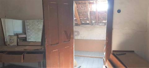 Moradia T3 para remodelar - Porto / Ramalde (à Casa de Saúde Boavista)