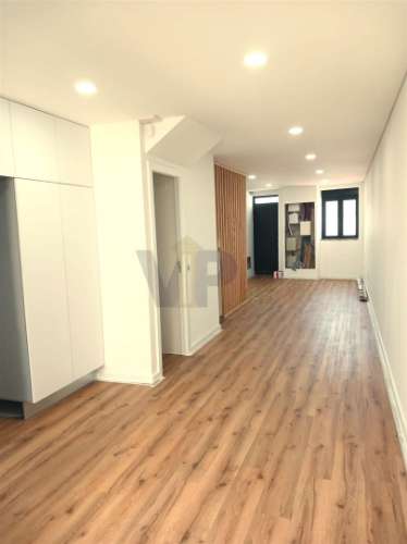 Moradia em Banda T3 DUPLEX Venda em Ramalde,Porto