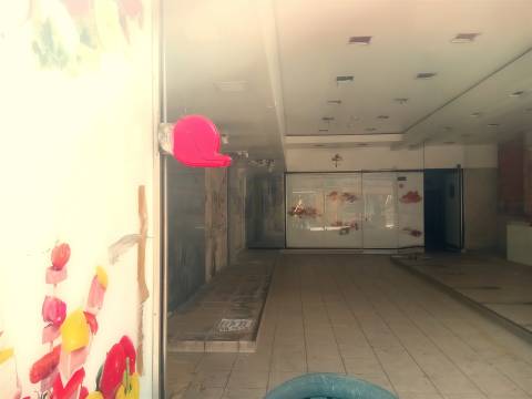 Loja  Arrendamento em Rio Tinto,Gondomar