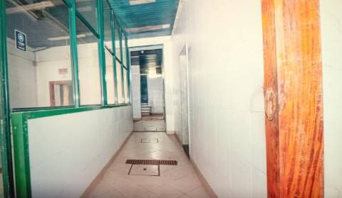 Loja  Arrendamento em Rio Tinto,Gondomar