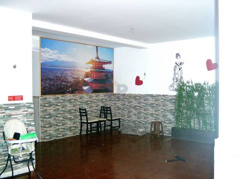 Loja  Arrendamento em Águas Santas,Maia