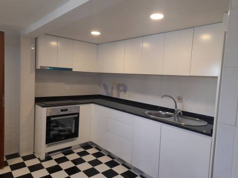 Moradia T3 Venda em Ramalde,Porto