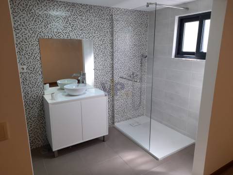 Moradia T3 Venda em Ramalde,Porto