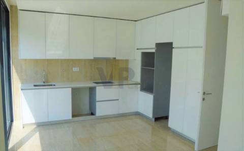 T4 NOVO c/ Terraço +/-300m² e 4 Lug. garagem no centro de Rio Tinto