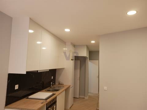 Andar Moradia T1 Venda em Rio Tinto,Gondomar