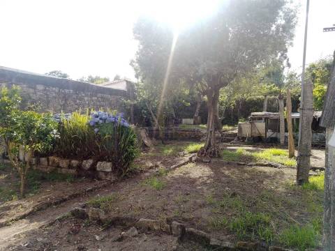 Terreno Para Construção  Venda em Águas Santas,Maia