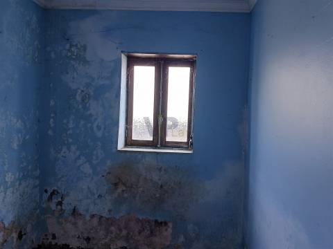 Terreno c/ 252m² c/ Moradia T2 - S. Mamede de Infesta