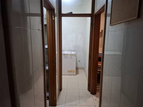 Trespasse Restaurante Equipado c/ 135m² - ao Polo Universitário / HSJoão