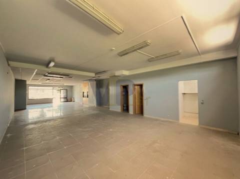 Loja  Venda em São Mamede de Infesta e Senhora da Hora,Matosinhos