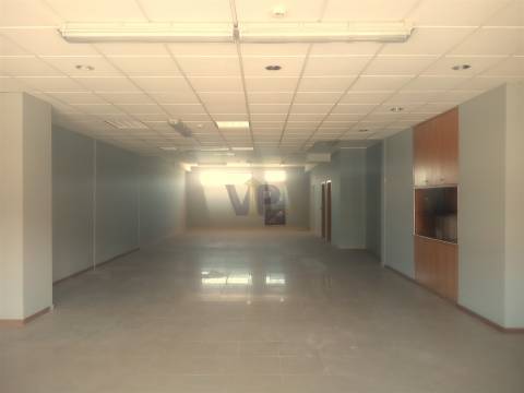 Loja  Arrendamento em São Mamede de Infesta e Senhora da Hora,Matosinhos