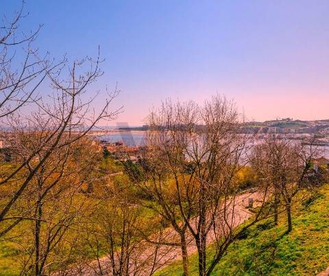 Moradia T3 TRIPLEX Venda em Lordelo do Ouro e Massarelos,Porto