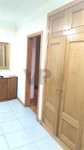 T3 c/ lugar garagem - Todo Mobilado e Equipado - Porto (Amial - Paranhos)