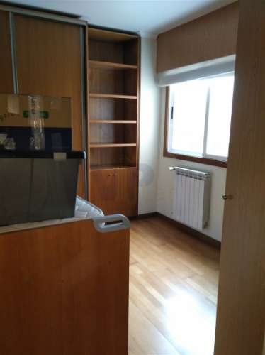 T2 mobilado e equipado c/ garagem - Porto (Ramalde)