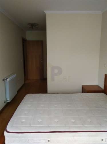 T2 mobilado e equipado c/ garagem - Porto (Ramalde)