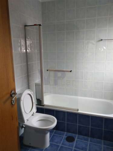 T2 mobilado e equipado c/ garagem - Porto (Ramalde)