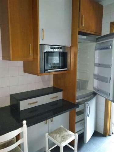 T2 mobilado e equipado c/ garagem - Porto (Ramalde)