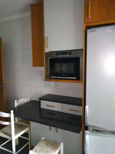 T2 mobilado e equipado c/ garagem - Porto (Ramalde)