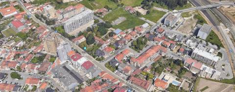 Aos Construtores: Terreno p/ Prédio c/ 28x T2  Maia (Águas Santas)