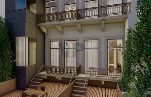 T0 Como NOVO e Pronto a Habitar no Centro Histórico do Porto (Aliados)