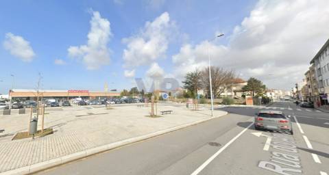 T2 c/ 2 wc´s e garagem - Amial