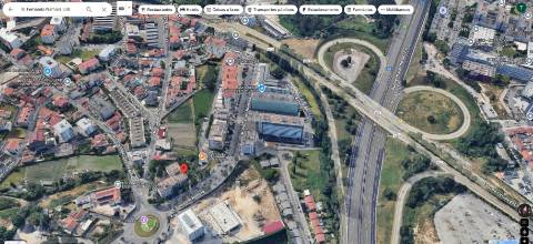 Espaço p/ Arrumos - ao Hospital S. João