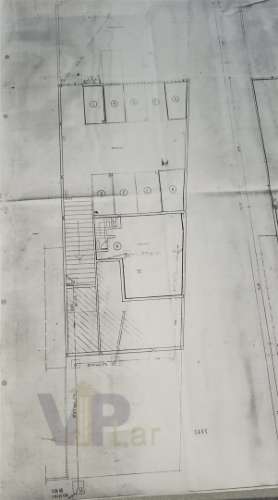 Loja c/ 180m² + Terraço - Circunvalação (H.S.João) - Porto